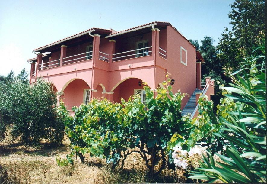 Ferienwohnung Kogeros Agios Georgios Pagon Exterior foto